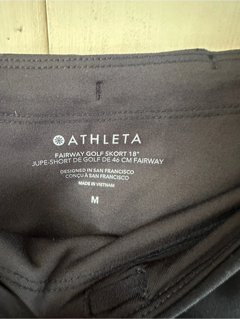 Athleta Fairway Golf Skort 18” Black Size M – Zip Pockets